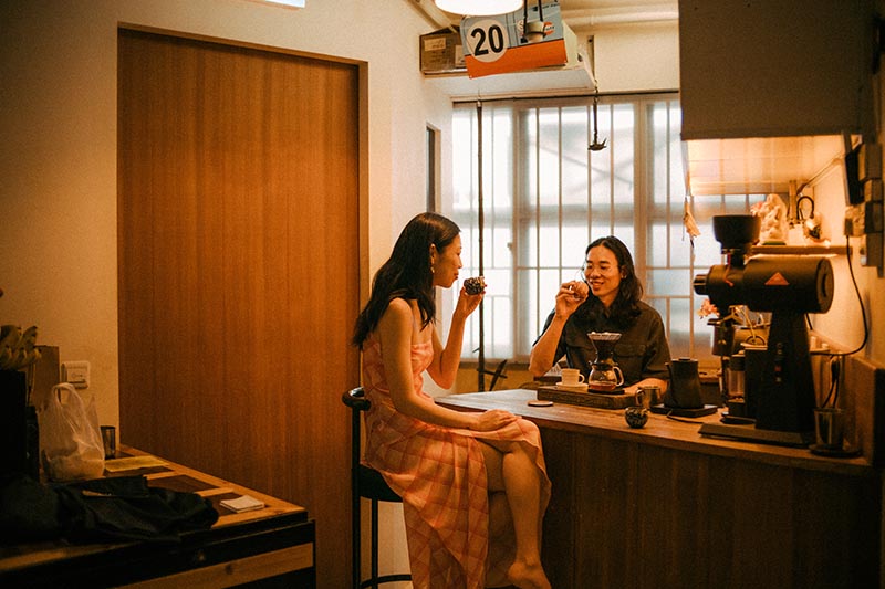 Our Documentary Approach to Wedding Photos & Videos in Singapore